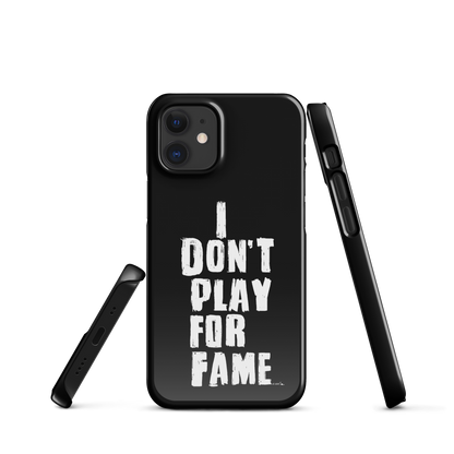 "I DON'T PLAY FOR FAME" by Lakshe. Black snap case for iPhone®