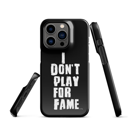 "I DON'T PLAY FOR FAME" by Lakshe. Black snap case for iPhone®